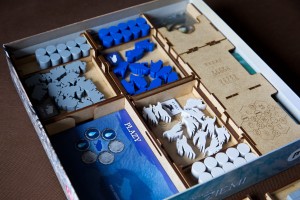 ReDrewno - Insert HDF pasujący do gry Władcy Ziemi