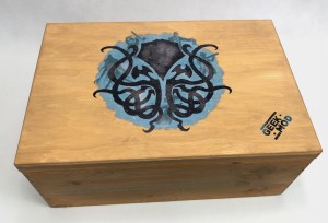 Geekmod - Skrzynia "Strachu" dedykowana grze Eldritch/Akrham Horror