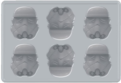 Kotobukiya_Stormtrooper_helmet_Ice_tray_Mold_star_wars.jpg
